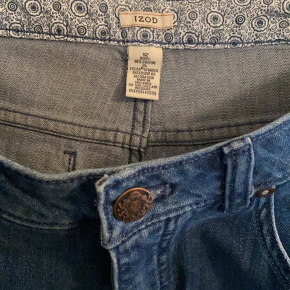 Izod capris - Picture 2 of 3